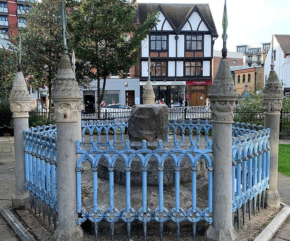 the-coronation-stone 2