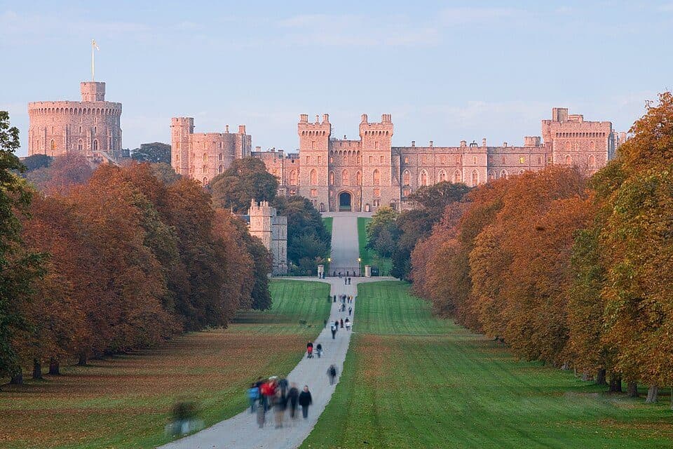 Private Southampton Port to Heathrow Transfer via Windsor Castle